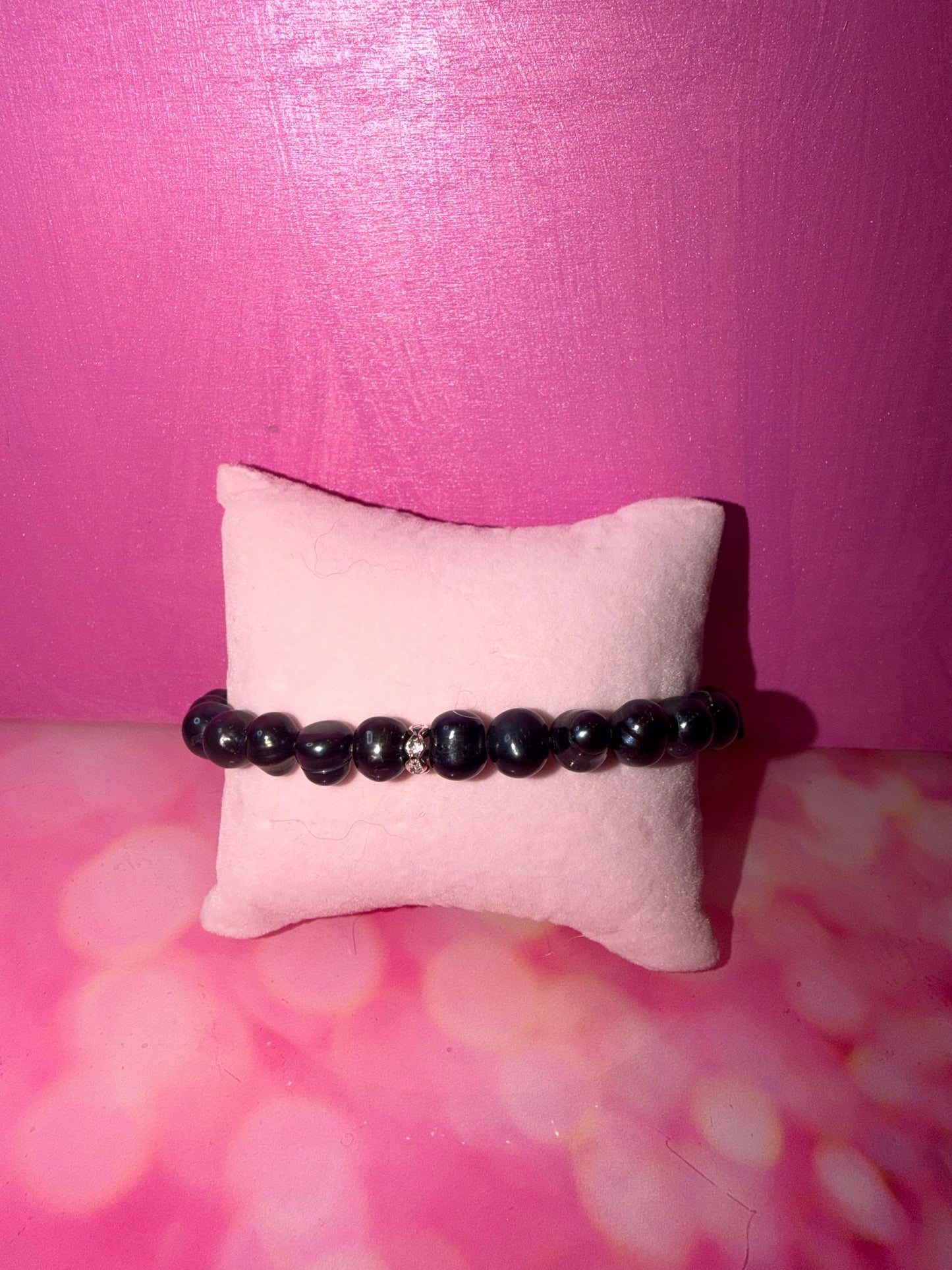 Black rice pearl stretch bracelet