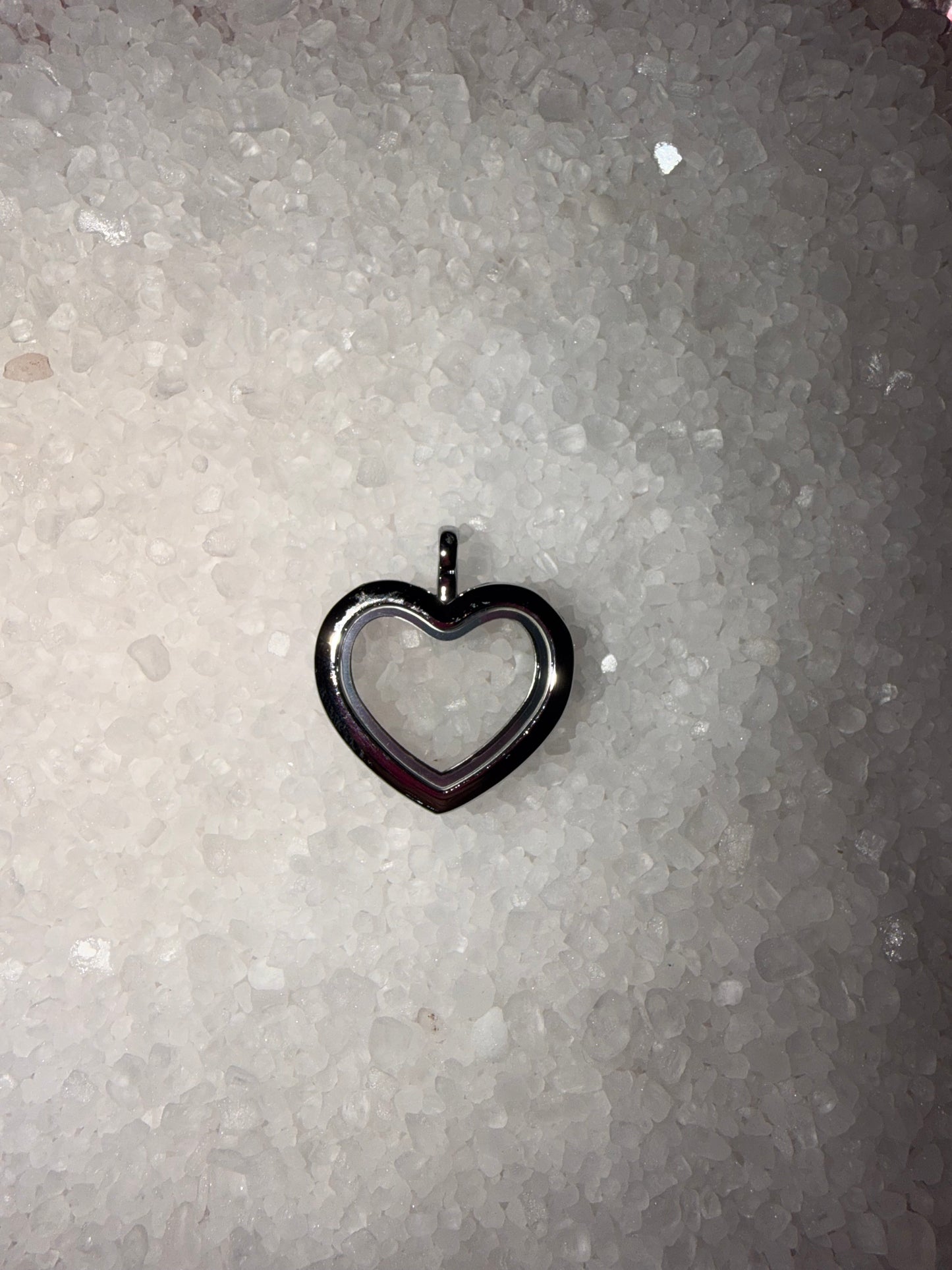 Stainless steel heart glass locket