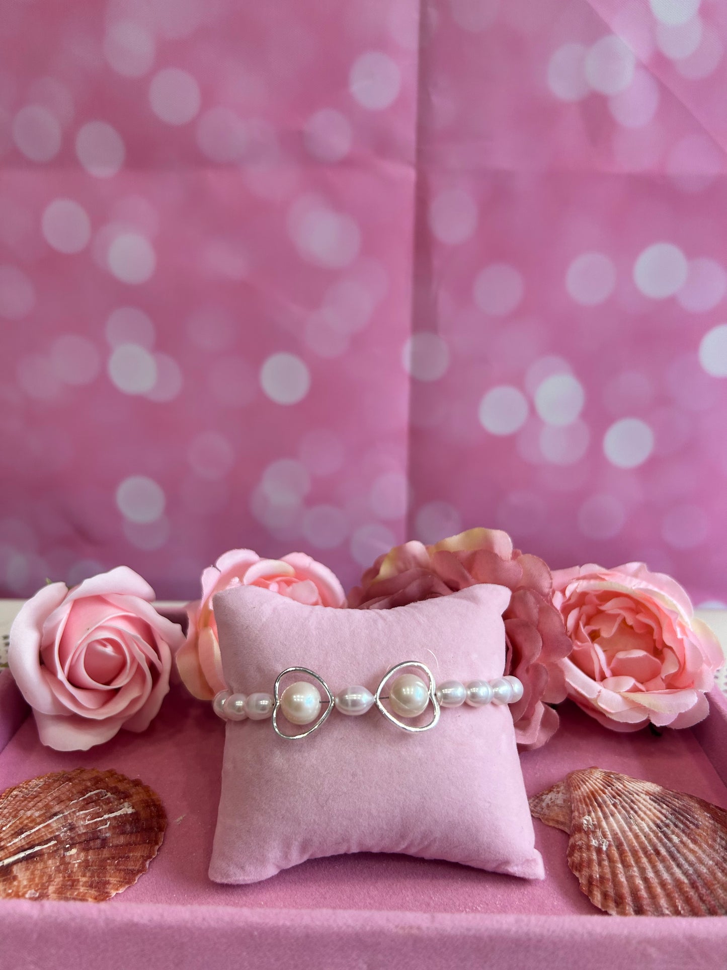 Sterling silver rice pearl with hearts bracelet