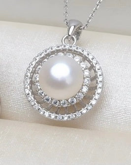 Sterling silver spinner pendant