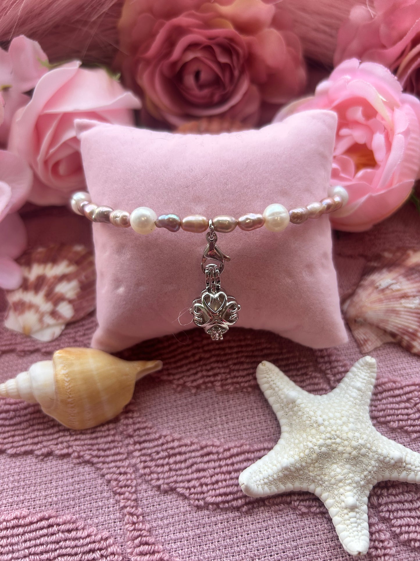 Rice and round pearl bracelet with cage pendant (removable and changeable)