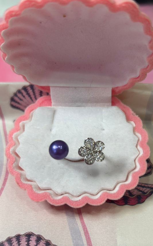 Silver plated flower power ring