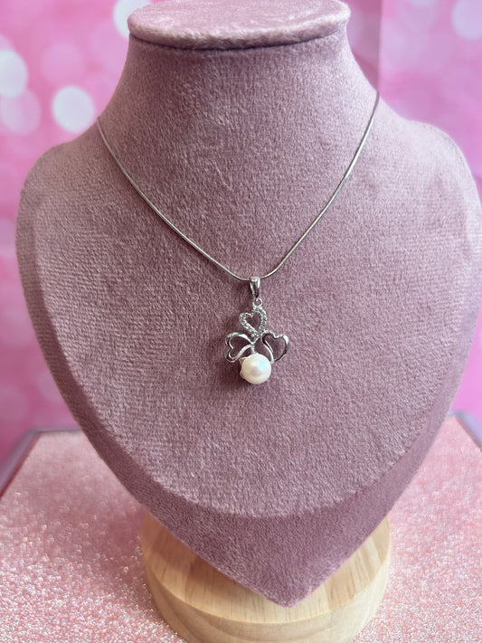 Pre-mounted sterling silver triple heart pendant with white pearl