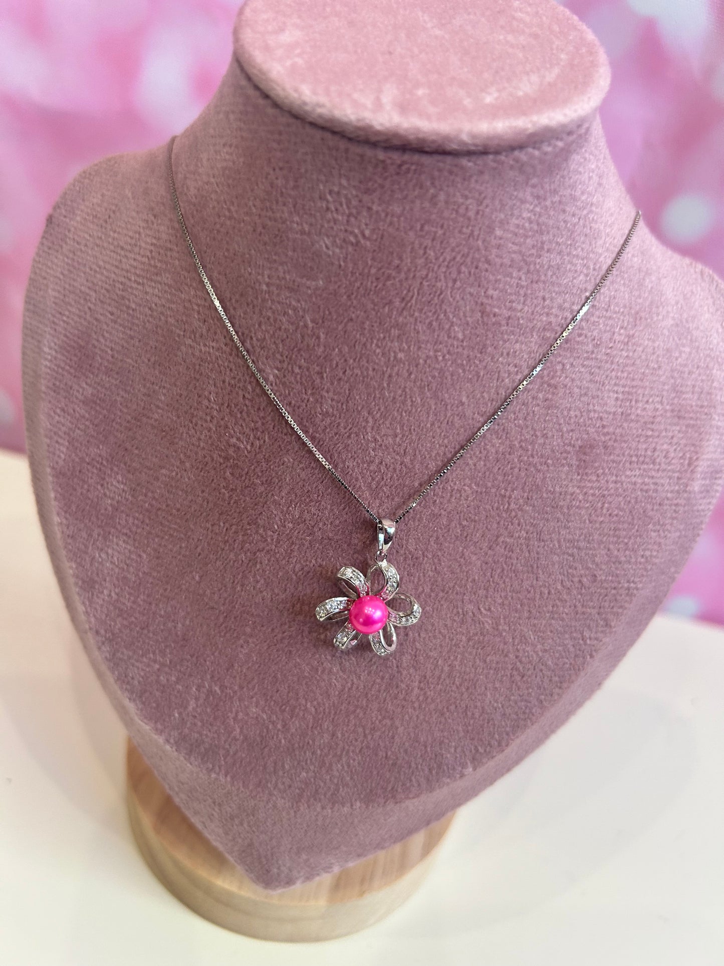 Sterling silver cubic zirconia flower mount