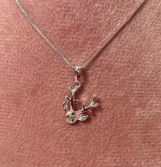 Sterling silver reindeer pendant