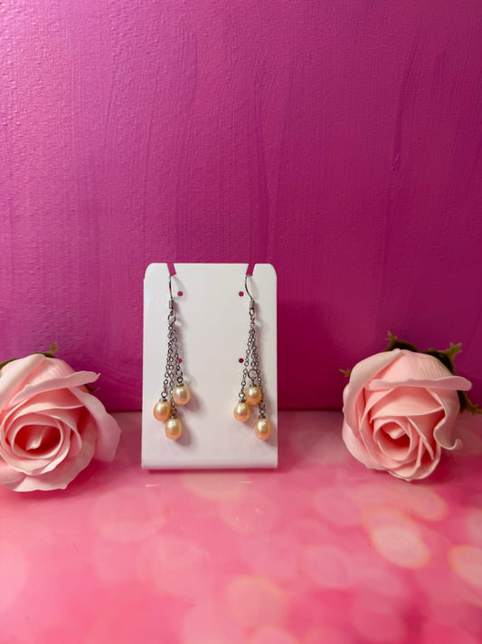 Peach rice pearl fish hook earrings