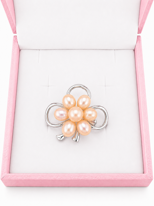 Peach rice pearl clover broach