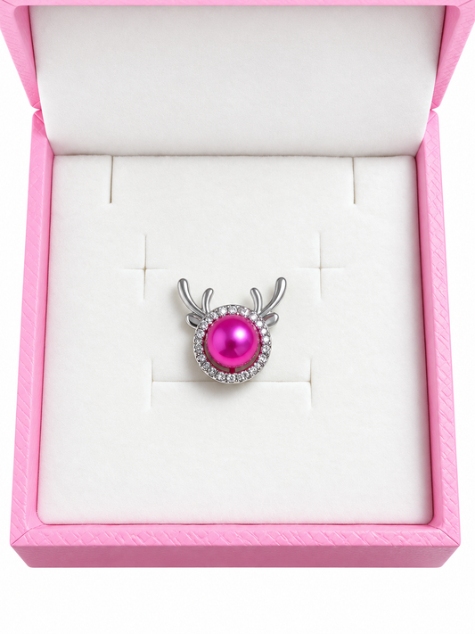 Silver plated reindeer pendant with hot pink pearl