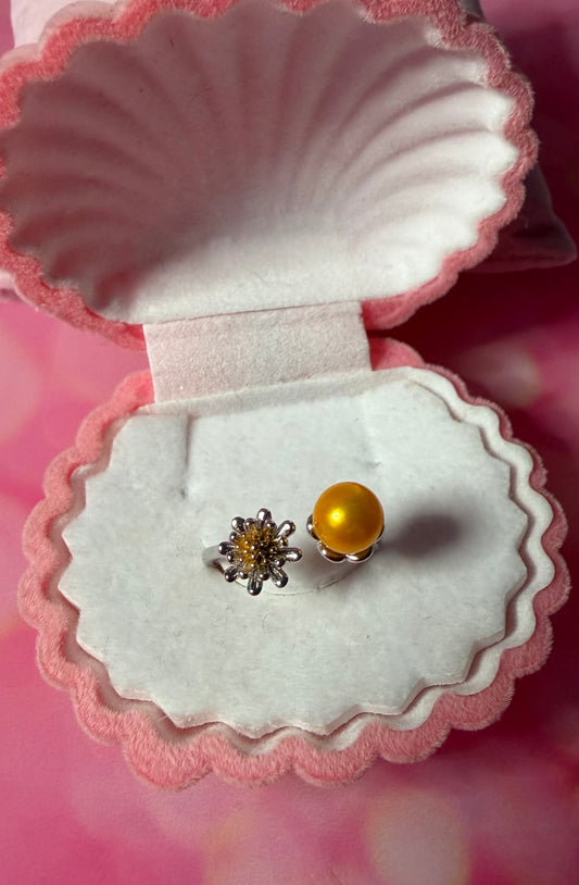 Sterling silver sunflower adjustable ring with yellow pearl