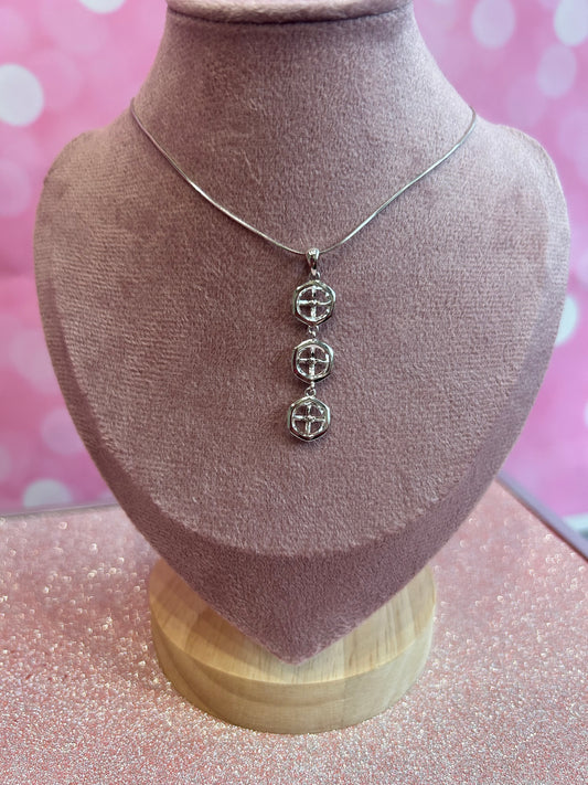 Sterling silver triple pearl mount