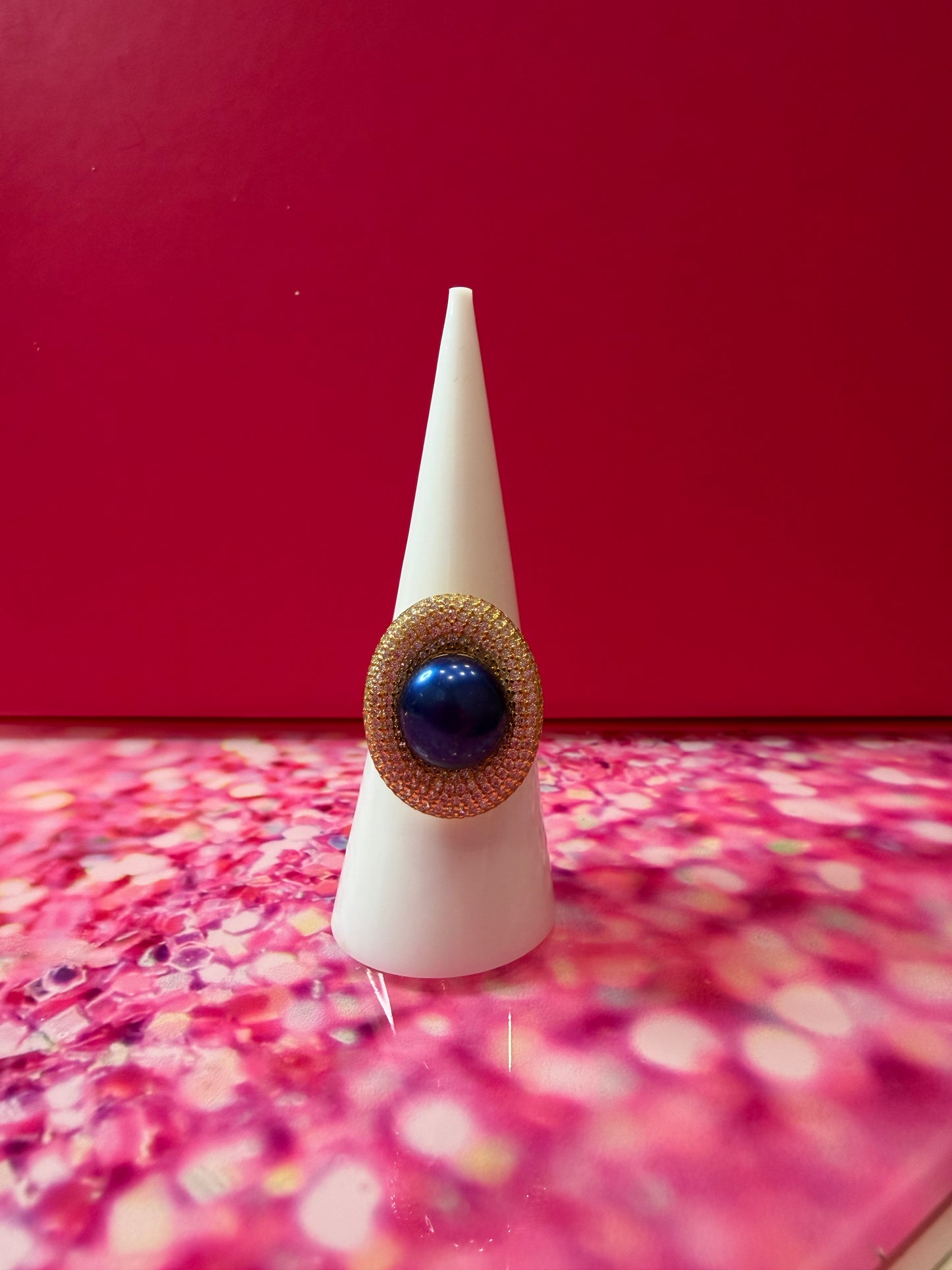 Pamela’s Edison Ring in Gold