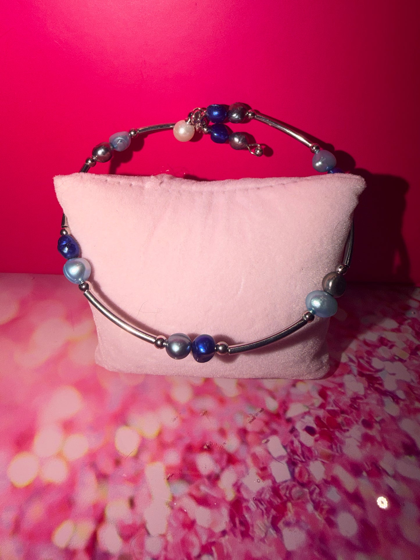 Light and dark blue potato pearl bracelet