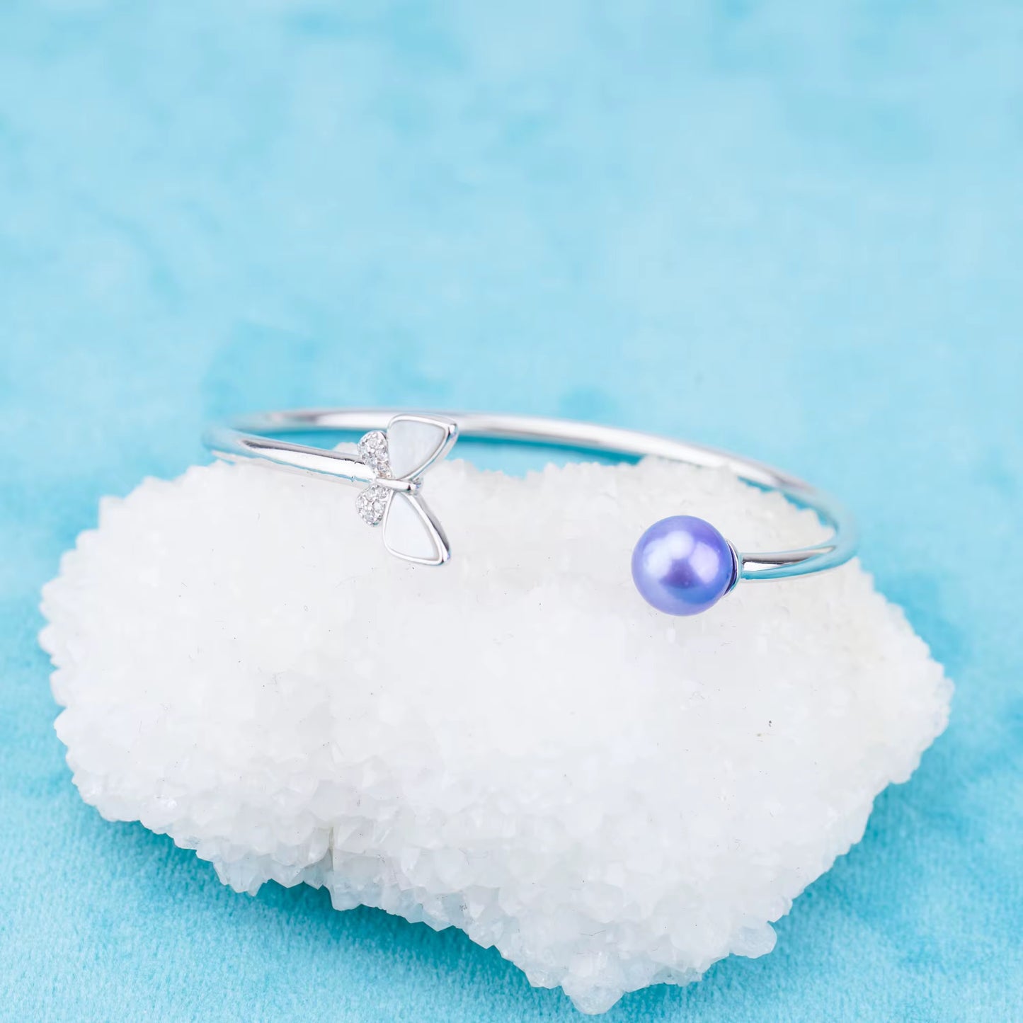 Sterling silver mother of pearl bangle